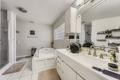 2801 Peachtree Lane, Pantego, TX 76013 - Photo 18