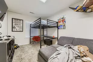 2801 Peachtree Ln, Pantego, TX 76013 - Photo 22