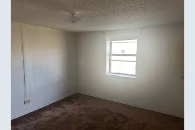 808 Flamingo Road, Granbury, TX 76049 - Photo 8