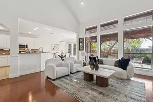 9857 Avalon Dr, Frisco, TX 75035 - Photo 10