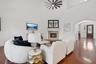 9857 Avalon Dr, Frisco, TX 75035 - Photo 18