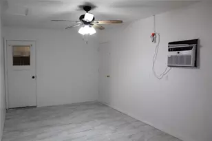 817 Edgehill Dr, Hurst, TX 76053 - Photo 8