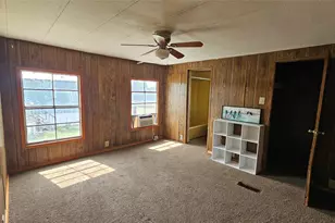 413 Lakeview Trail, Weatherford, TX 76087 - Photo 24