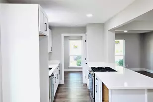 526 Doral Pl, Garland, TX 75043 - Photo 6