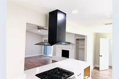 526 Doral Place, Garland, TX 75043 - Photo 4