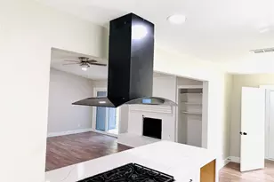 526 Doral Pl, Garland, TX 75043 - Photo 4