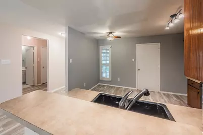 10537 Splitridge Court, Fort Worth, TX 76108 - Photo 12