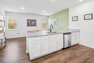 5712 Shore Point Trl, Fort Worth, TX 76119 - Photo 12