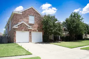 7800 Pirate Point Cir, Arlington, TX 76016 - Photo 2