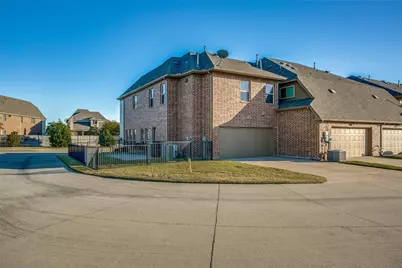 4295 Indian Run Drive, Carrollton, TX 75010 - Photo 24