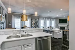 4295 Indian Run Dr, Carrollton, TX 75010 - Photo 10