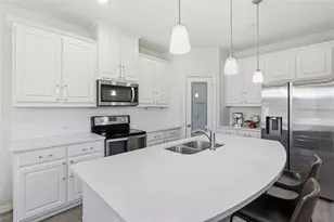 1013 Wildwood Dr, Joshua, TX 76058 - Photo 8