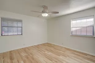 1911 Joslin St, Cleburne, TX 76033 - Photo 24