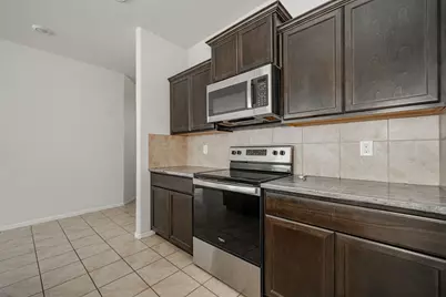 8324 Windsor Forest Drive, Fort Worth, TX 76120 - Photo 20