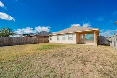 8324 Windsor Forest Drive, Fort Worth, TX 76120 - Photo 36