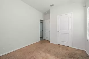 8324 Windsor Forest Dr, Fort Worth, TX 76120 - Photo 10