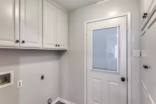 721 NW Ann Lois Ln, Burleson, TX 76028 - Photo 26
