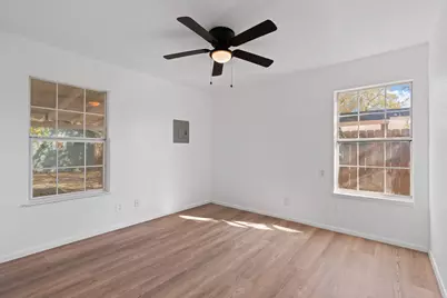 4125 Martin Street, Fort Worth, TX 76119 - Photo 10