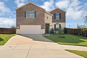 820 Lemongrass Ct, Fort Worth, TX 76131 - Photo 1