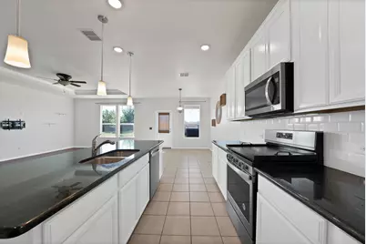 820 Lemongrass Court, Fort Worth, TX 76131 - Photo 8