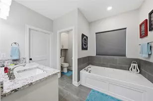 7222 Neches St, Athens, TX 75752 - Photo 16