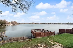 1317 Lakeshore Dr, Irving, TX 75060 - Photo 1