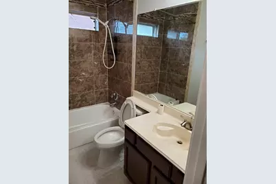 1317 Lakeshore Drive, Irving, TX 75060 - Photo 14