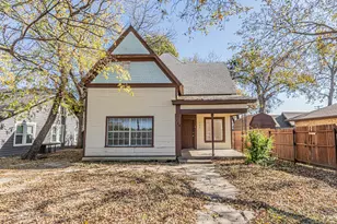 428 N Denton St, Gainesville, TX 76240 - Photo 1