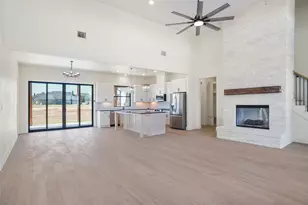 207 Stuart St, Paradise, TX 76073 - Photo 6