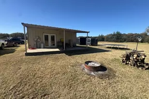 500 N Hovey St, Chico, TX 76431 - Photo 4