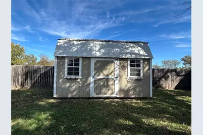 1608 Fisher Street, Goldthwaite, TX 76844 - Photo 34