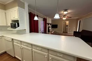 1608 Fisher St, Goldthwaite, TX 76844 - Photo 12