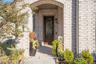 2900 Emerald Trace Dr, Denton, TX 76226 - Photo 4