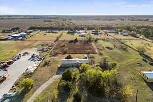 376 Santa Fe Ln, Royse City, TX 75189 - Photo 1