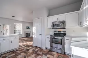 10417 Forrest Dr, Frisco, TX 75035 - Photo 10