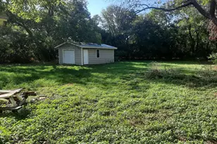 1385 W Swan St, Stephenville, TX 76401 - Photo 4