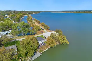 5357 Chief Ct, Granbury, TX 76048 - Photo 4