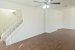 4625 Goldrock Dr, Fort Worth, TX 76137 - Photo 2