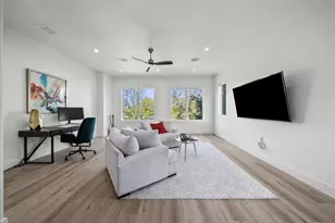 2132 Hondo Ave, Dallas, TX 75219 - Photo 24