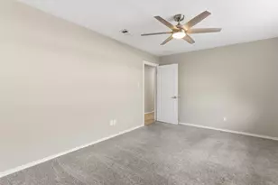 2707 Citadel Dr, Arlington, TX 76012 - Photo 30