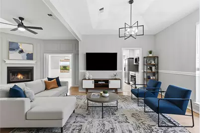 2707 Citadel Drive, Arlington, TX 76012 - Photo 2