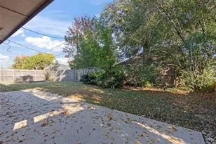 2707 Citadel Dr, Arlington, TX 76012 - Photo 32