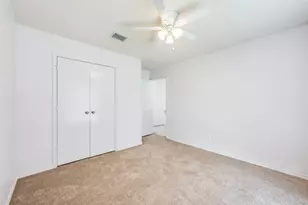 9241 Highedge, Dallas, TX 75238 - Photo 14