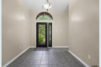 5527 Andover Drive, Tyler, TX 75707 - Photo 4