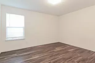 2721 Gibbons St, Greenville, TX 75401 - Photo 10