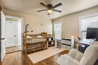 145 Parkwood Avenue, Arlington, TX 76013 - Photo 12