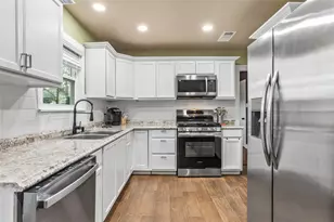 145 Parkwood Ave, Arlington, TX 76013 - Photo 8