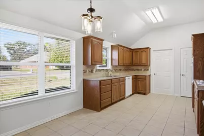 2808 Weylene Paseo, Granbury, TX 76049 - Photo 8