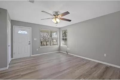 801 N 8th Avenue, Denison, TX 75021 - Photo 2