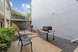 3827 Gilbert Ave, Dallas, TX 75219 - Photo 20